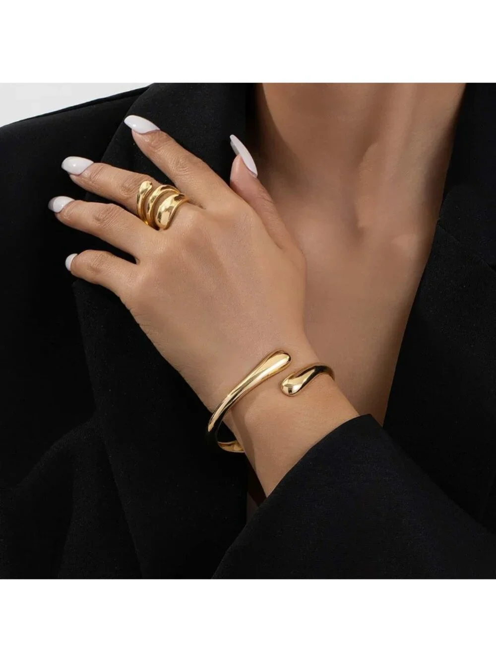 Trendy Gold Bangle Cuff Bracelet for Women - Non-Tarnish Fashion Jewelry